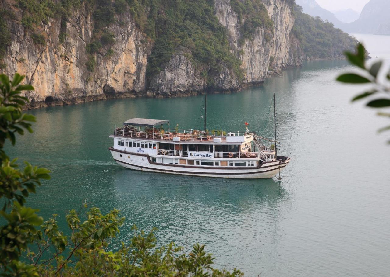 Garden Bay Luxury Cruise Hotel Ha Long Exterior photo